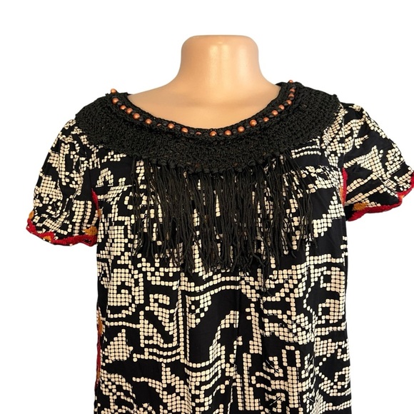 3/$30 🍂 Anthropologie Floreat Abelia Tribal Print Dress Black Multicolored - Picture 3 of 10